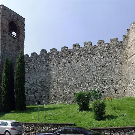 Carlotta Apartamento Moniga del Garda